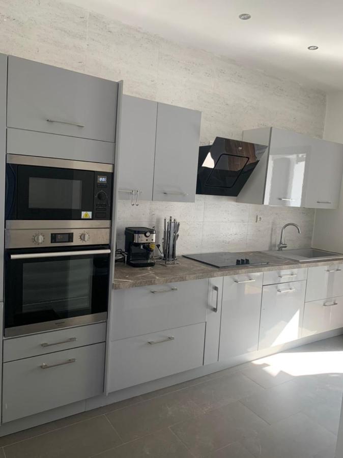 Appartement De Luxe Meuble A Louer - Dakar Pres Des Almadies 3 Ch/ 3 Sdb Exterior photo