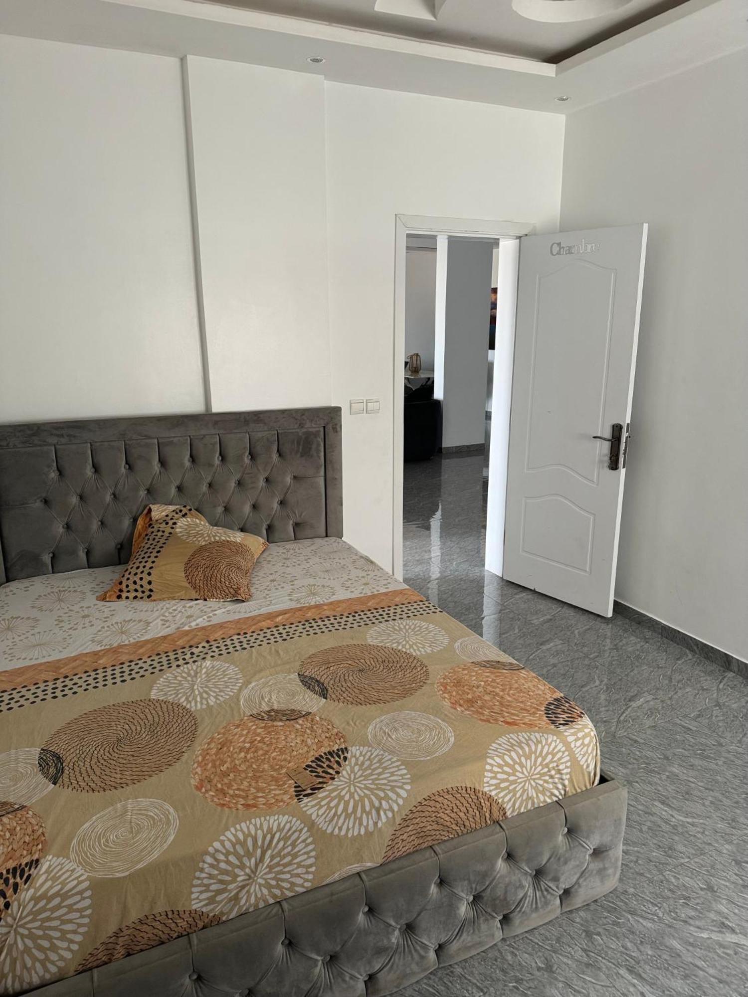 Appartement De Luxe Meuble A Louer - Dakar Pres Des Almadies 3 Ch/ 3 Sdb Exterior photo
